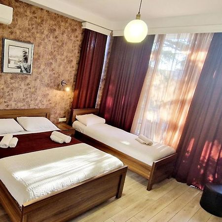 Balu Hotel Kobuleti Kültér fotó