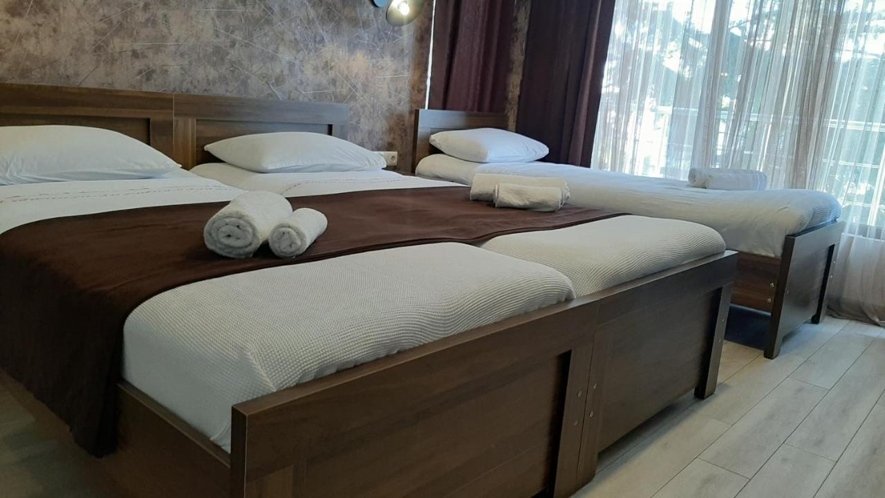 Balu Hotel Kobuleti Kültér fotó