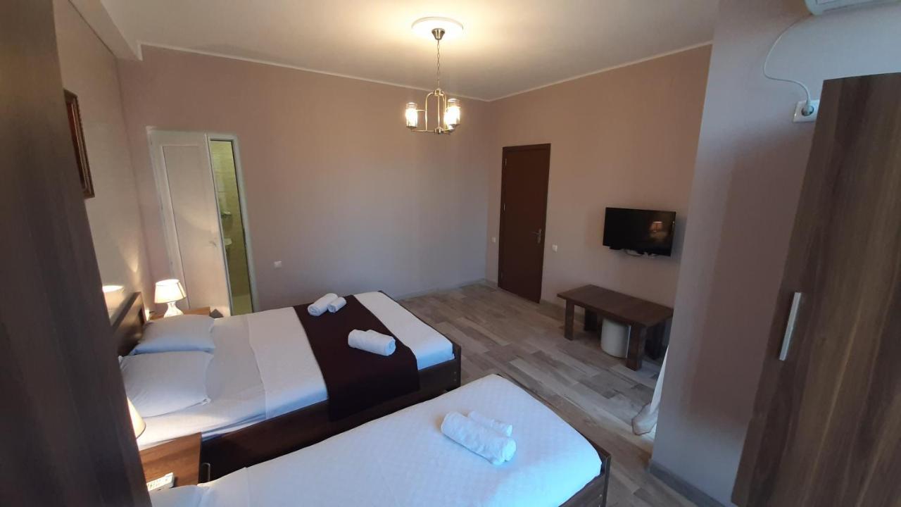 Balu Hotel Kobuleti Kültér fotó